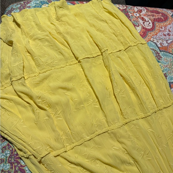 Perfect Spring/Easter/Summer Dress - Picture 6 of 7